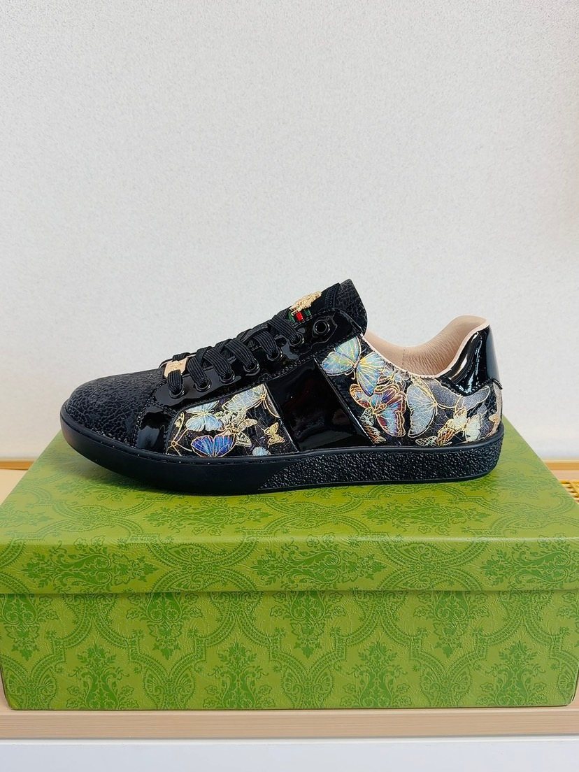 Gucci Floral Panel Sneakers